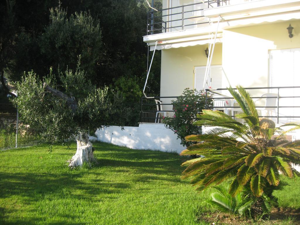 Areti Studios Paramonas  Exterior photo
