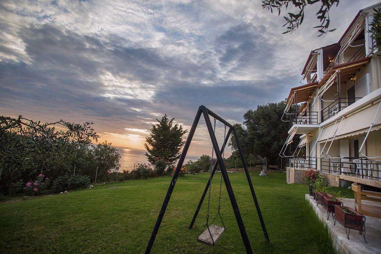 Areti Studios Paramonas  Exterior photo